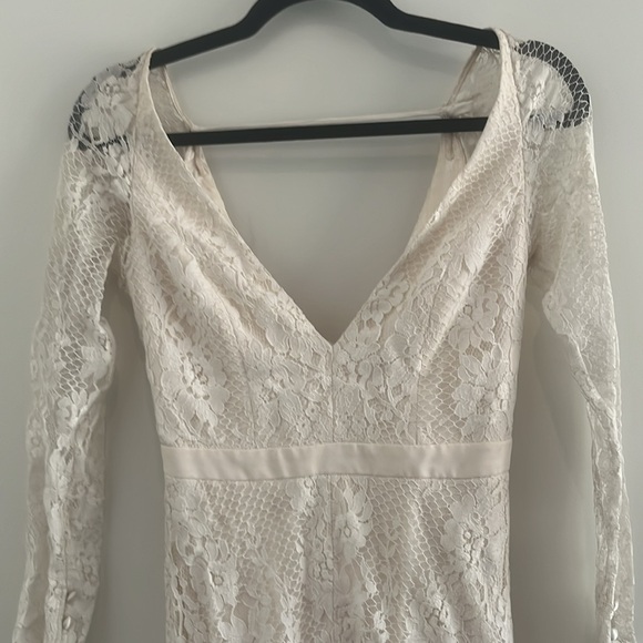 Leanne Marshall Addison lace wedding dress - Picture 5 of 8